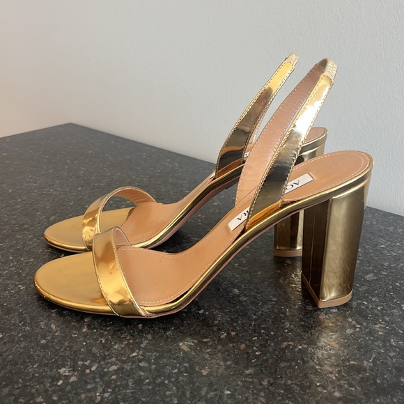 New Aquazzura Gold Metallic Leather Block Heel Sandal - Picture 3 of 9